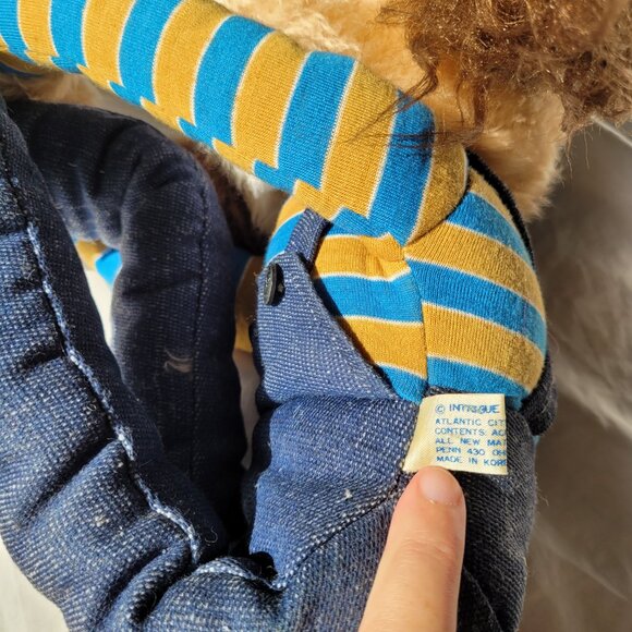 Knee Hugger Shaggy Dog Stuffed Toy Blue Overalls Cap Stripe Shirt Vintage 1981 - Picture 7 of 15